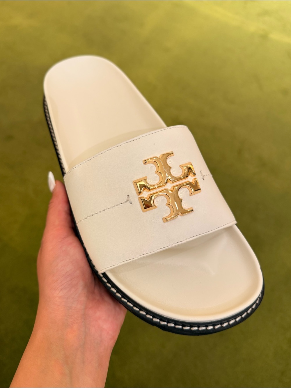 Tory Burch Everly Anatomic Lug Sandals, New Ivory / Perfect Black - Picture 4 of 16